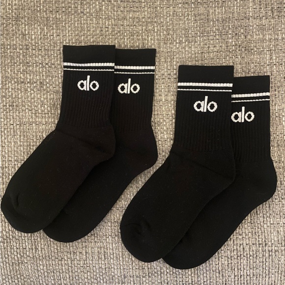 ALO Yoga Unisex Throwback Socks Black - 2 pairs - Picture 1 of 1